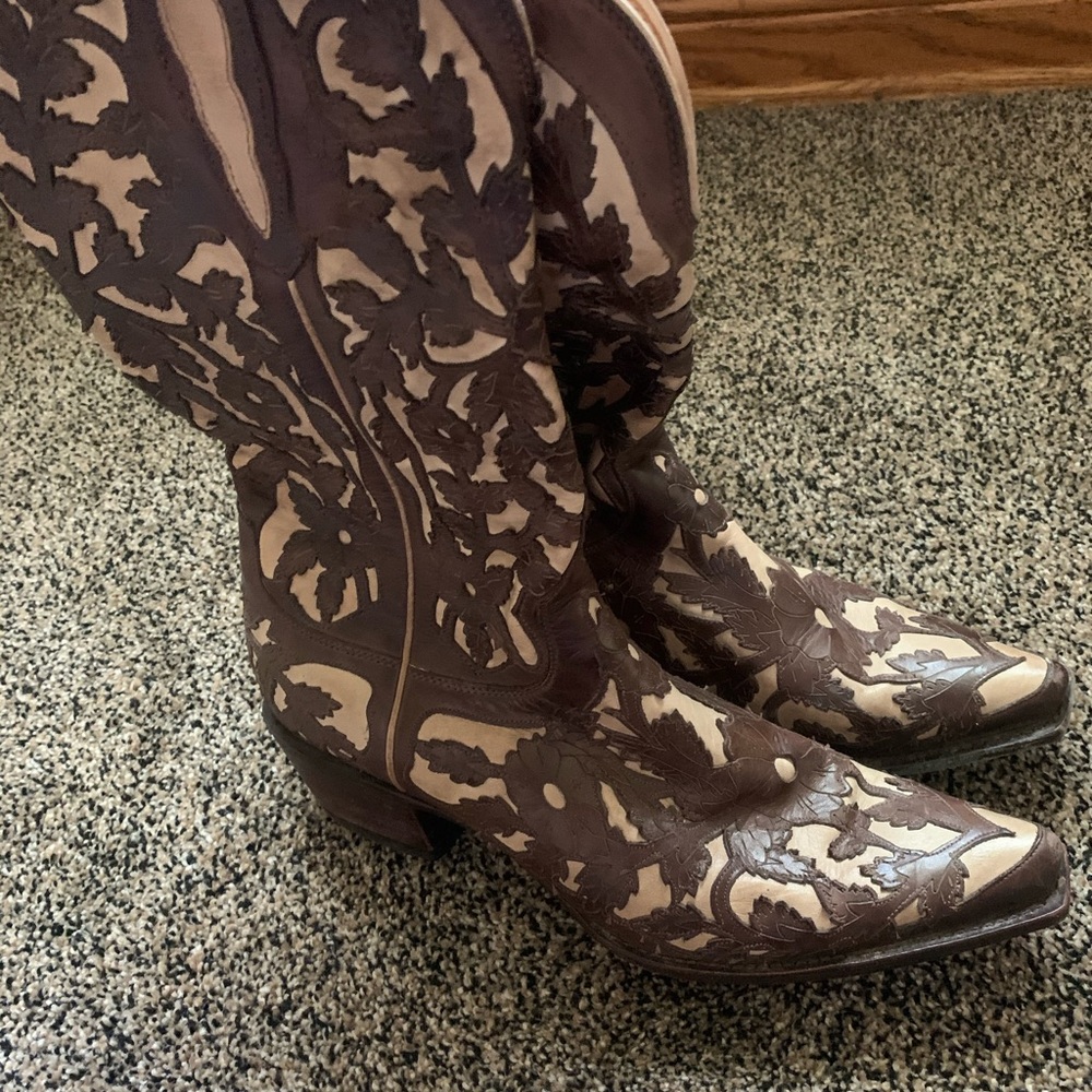 Charlie 1 Horse Women’s Boots